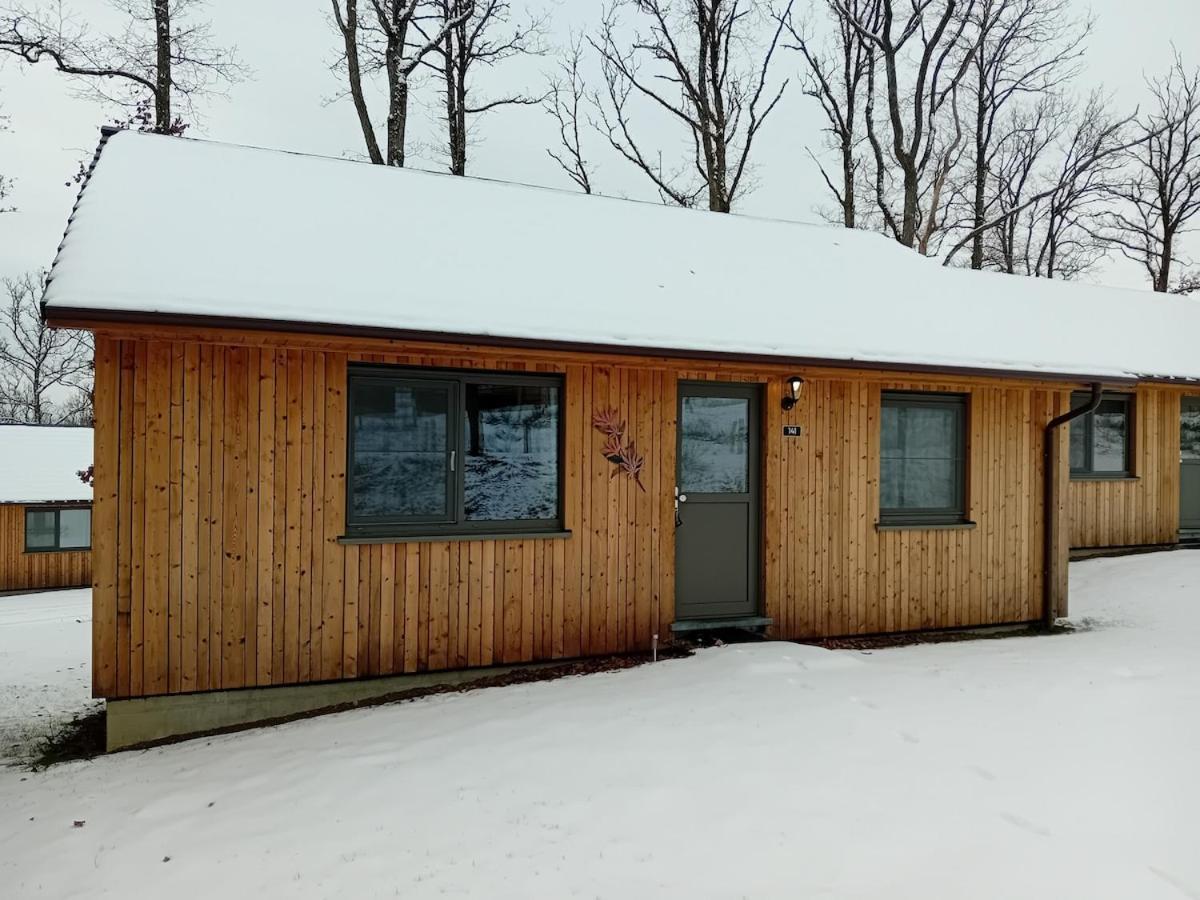 Bochalet In Le Bochetay Somme-Leuze Exterior photo